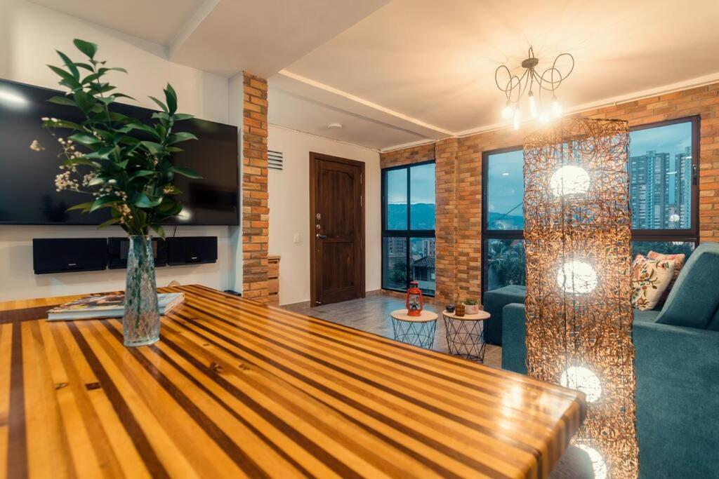Hermosa Vista! Mejor Ubicación! Apartamento *